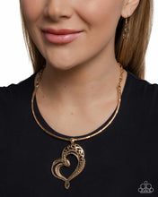 Load image into Gallery viewer, Concentric Courtship - Gold necklace E036
