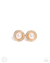 Load image into Gallery viewer, Protective Pearls - Gold men&#39;s cuff links A072
