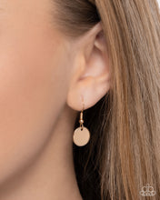 Load image into Gallery viewer, Eternal Embrace - Gold necklace E054
