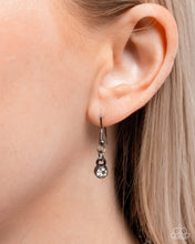 Load image into Gallery viewer, Heartfelt Havana - Black necklace BOX 15
