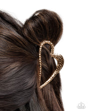 Load image into Gallery viewer, Heartfelt Hint - Gold hair clip E077
