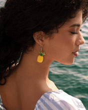 Load image into Gallery viewer, Pleasant Pineapple - Yellow earring E070
