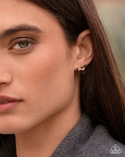 Load image into Gallery viewer, Stallion Selfie - Gold post earring E060
