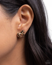 Load image into Gallery viewer, Stallion Selfie - Gold post earring E060
