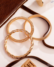 Load image into Gallery viewer, Tailored Texture - Gold bracelet
