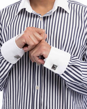 Load image into Gallery viewer, Squared Swagger - Silver men&#39;s cuff links E045
