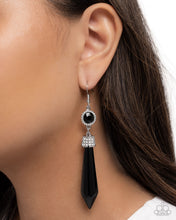 Load image into Gallery viewer, Palatial Pizzazz - Black earring C011
