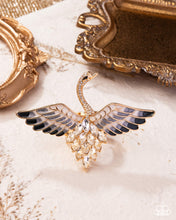 Load image into Gallery viewer, Soaring Swan - Gold ring E082
