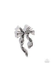 Load image into Gallery viewer, Bow Bonanza - Silver Brooch D059
