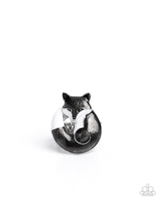 Load image into Gallery viewer, Fateful Fox - Silver ring E056
