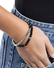 Load image into Gallery viewer, Malibu Mashup - Black bracelet E062
