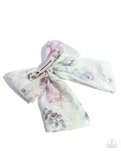 Load image into Gallery viewer, BOW Together - Green Hair Clip E011
