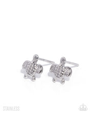 Load image into Gallery viewer, Tactical Turtle - Silver post earring E081
