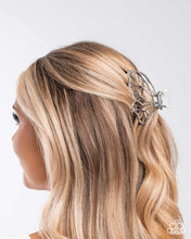 Load image into Gallery viewer, Gliding Grace - Silver Claw Hair Clip E081
