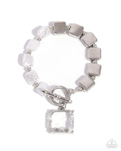 Load image into Gallery viewer, Mismatched Season - White bracelet B053

