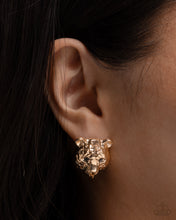 Load image into Gallery viewer, Luminescent Leopard - Gold post earring F048
