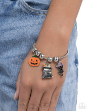 Load image into Gallery viewer, Haunted Halloween - Multi bracelet E071
