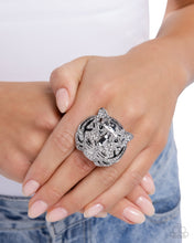 Load image into Gallery viewer, Treasured Tiger - White ring 542
