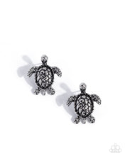 Load image into Gallery viewer, Turtle Taste - Silver earring  A040
