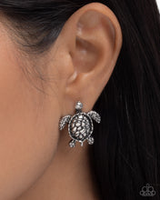 Load image into Gallery viewer, Turtle Taste - Silver earring  A040
