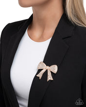 Load image into Gallery viewer, Bow Bravado - Rose Gold Brooch Box 8
