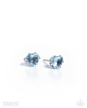 Load image into Gallery viewer, Simple Sweetheart - Blue post earring F049

