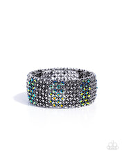 Load image into Gallery viewer, Precious Patchwork - Green bracelet E071
