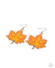 Load image into Gallery viewer, Adorably Autumnal - Gold earring PREORDER
