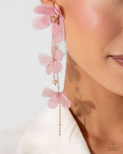 Load image into Gallery viewer, Balletcore - pink earring Oct 2024 LOP BOX 11
