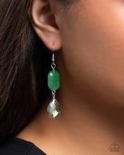 Load image into Gallery viewer, Brilliant Beauty Queen - Green Earring E047
