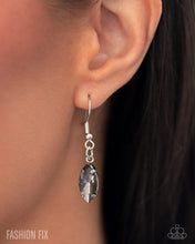 Load image into Gallery viewer, Elegant Exception - Silver necklace JULY 2025 FF E082
