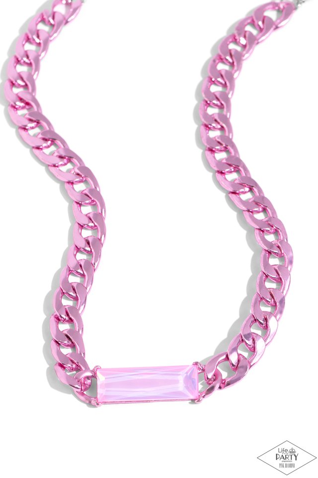 Urban Royalty - Pink necklace D011
