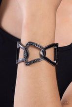 Load image into Gallery viewer, Alternative Attitude - Black bracelet C018
