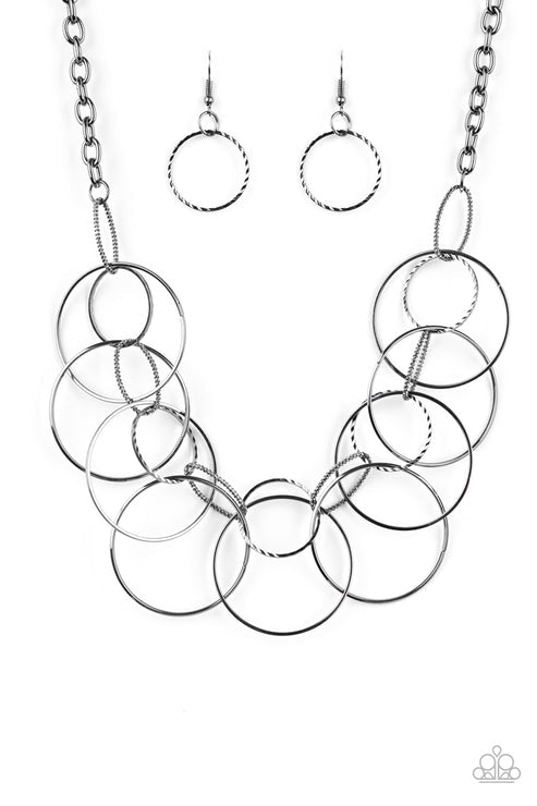 Circa de Couture - Black necklace A064