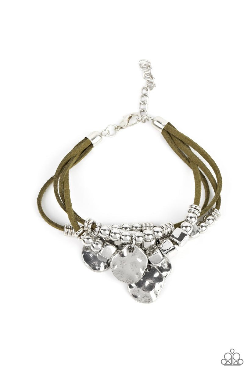 Token Trek - Green bracelet B126