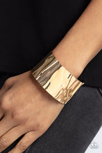Load image into Gallery viewer, Modern Metallurgy - gold cuff bracelet C033
