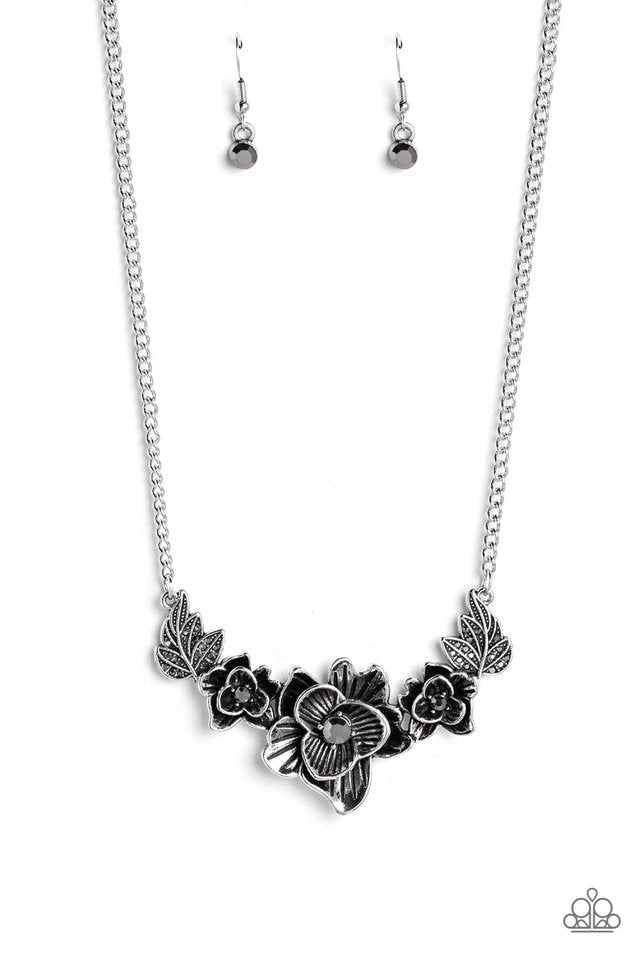 Botanical Breeze - silver necklace C031