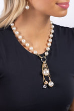 Load image into Gallery viewer, White Collar Welcome - gold necklace B092
