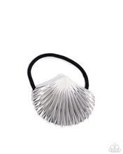Load image into Gallery viewer, Short Seashell - Silver hair tie A039
