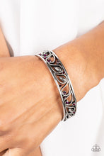 Load image into Gallery viewer, Versailles Villa - Purple bracelet B129
