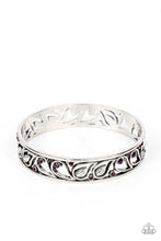 Load image into Gallery viewer, Versailles Villa - Purple bracelet B129
