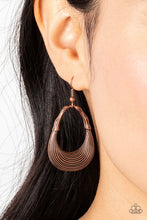 Load image into Gallery viewer, Terra Timber - Copper earring B129
