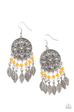 Load image into Gallery viewer, Free-Spirited Fashionista - orange earring B129

