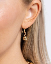 Load image into Gallery viewer, Reflective Roar - Gold necklace
