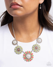 Load image into Gallery viewer, Trio Tycoon - Green necklace G034

