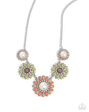 Load image into Gallery viewer, Trio Tycoon - Green necklace G034
