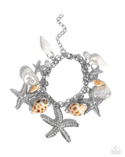 Load image into Gallery viewer, Seashell Song - White bracelet B026
