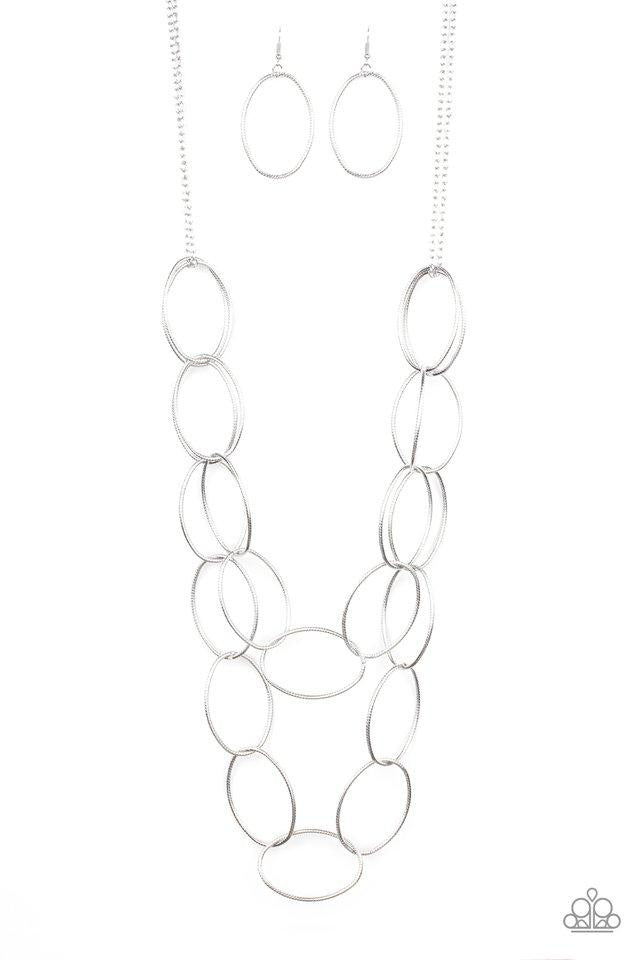 Move On Oval! - silver necklace E055