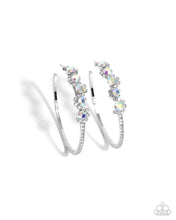 Load image into Gallery viewer, Noticeable Difference - multi hoop earring A099
