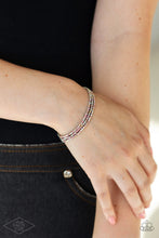 Load image into Gallery viewer, Sugar and Ice - pink bracelet B111
